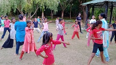 Securing Smiles: Sandhya Singh Promoting Kids' Safety in Dwarka, Delhi