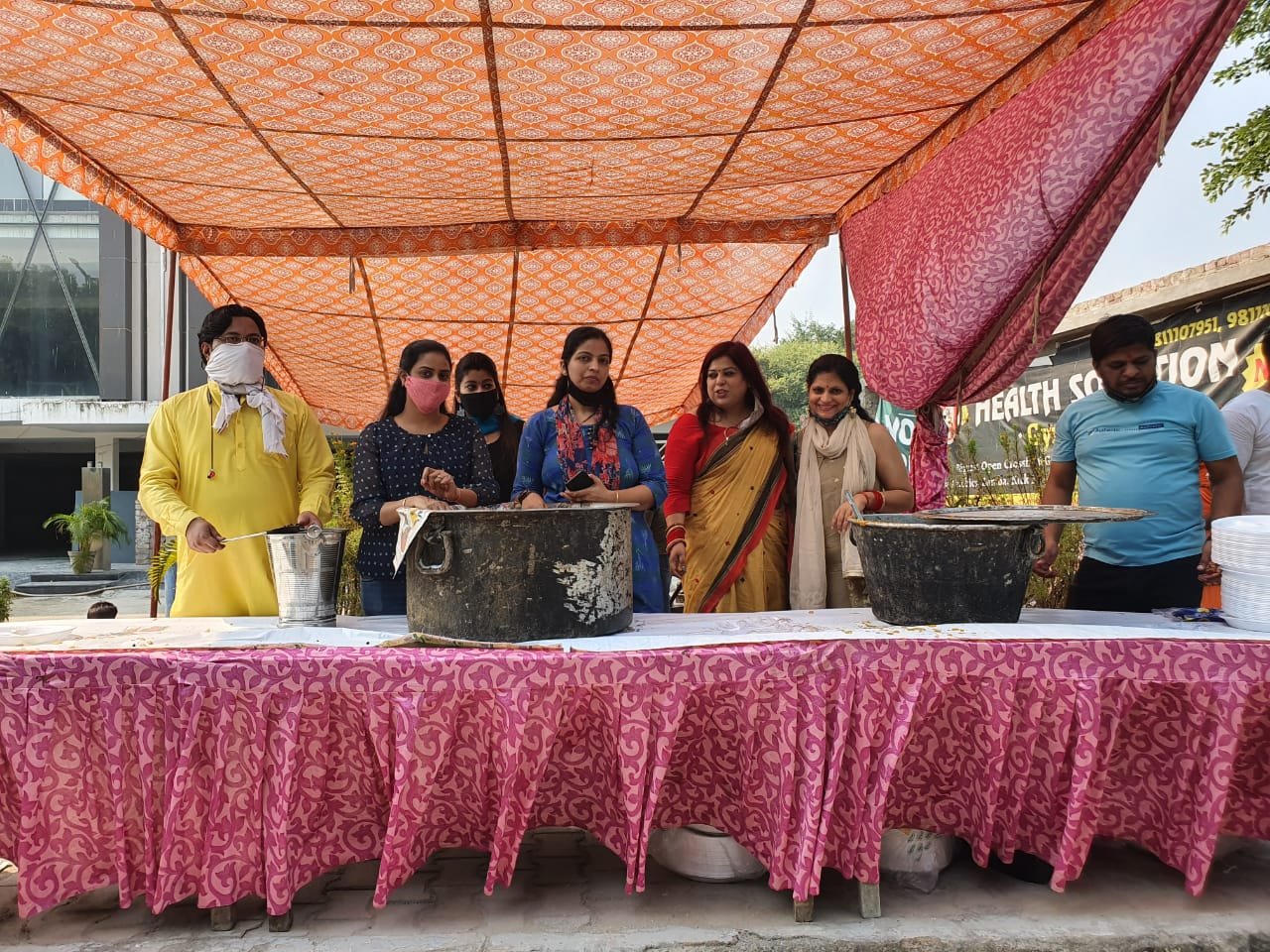 Hunger-Free Dwarka: Join Sandhya Singh’s Mission Through Your Support Hunger-Free Dwarka: Join Sandhya Singh's Mission Through Your Support